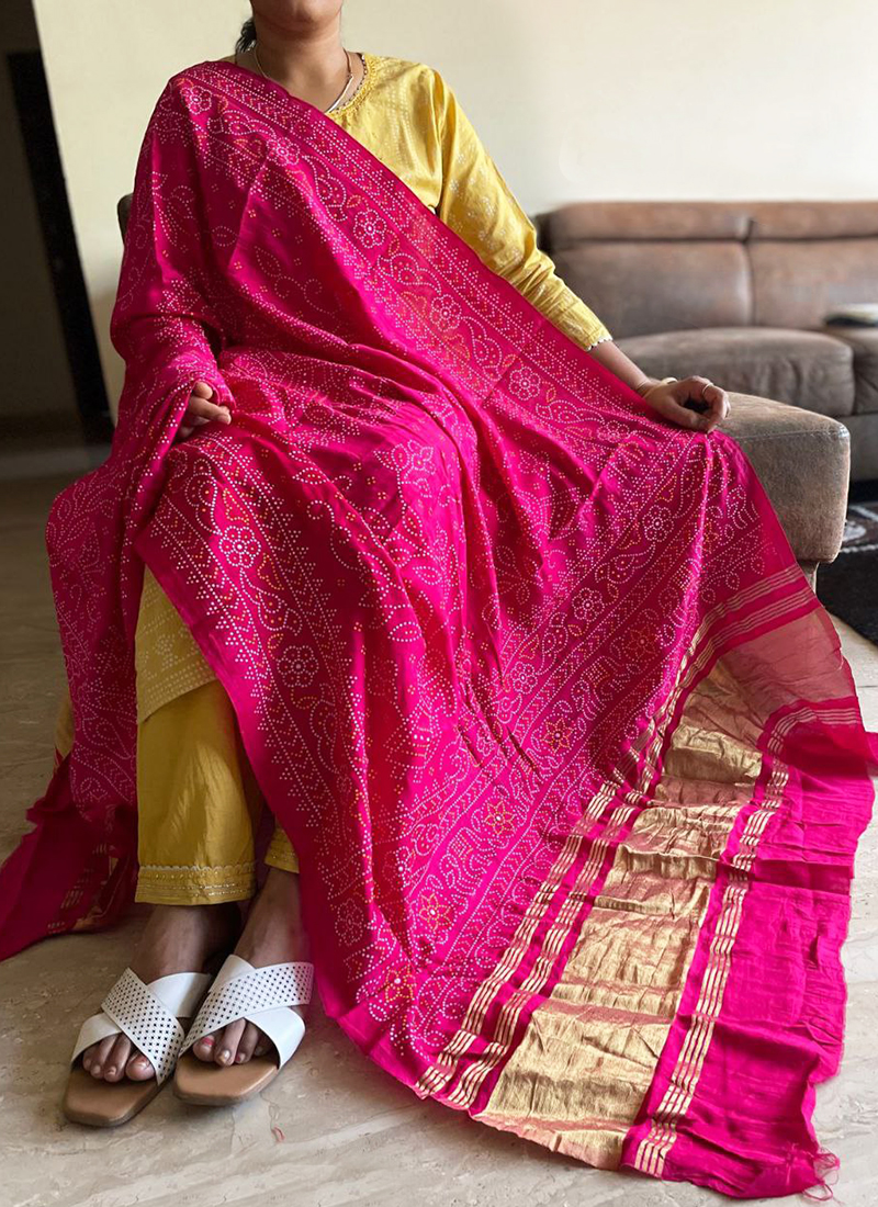 Pink Printed Silk Blend Dupatta main image 1